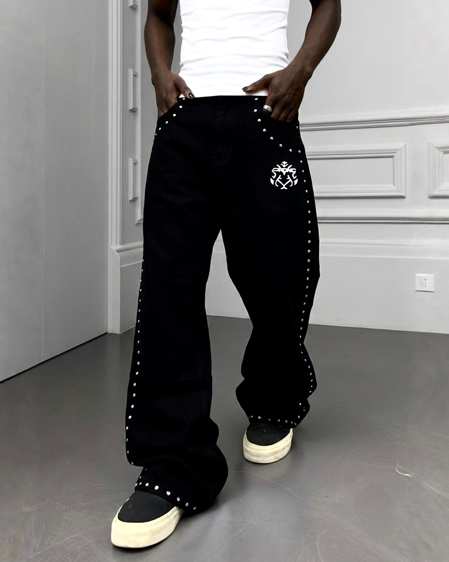 PRDNC RHINESTONE RABBIT JEAN