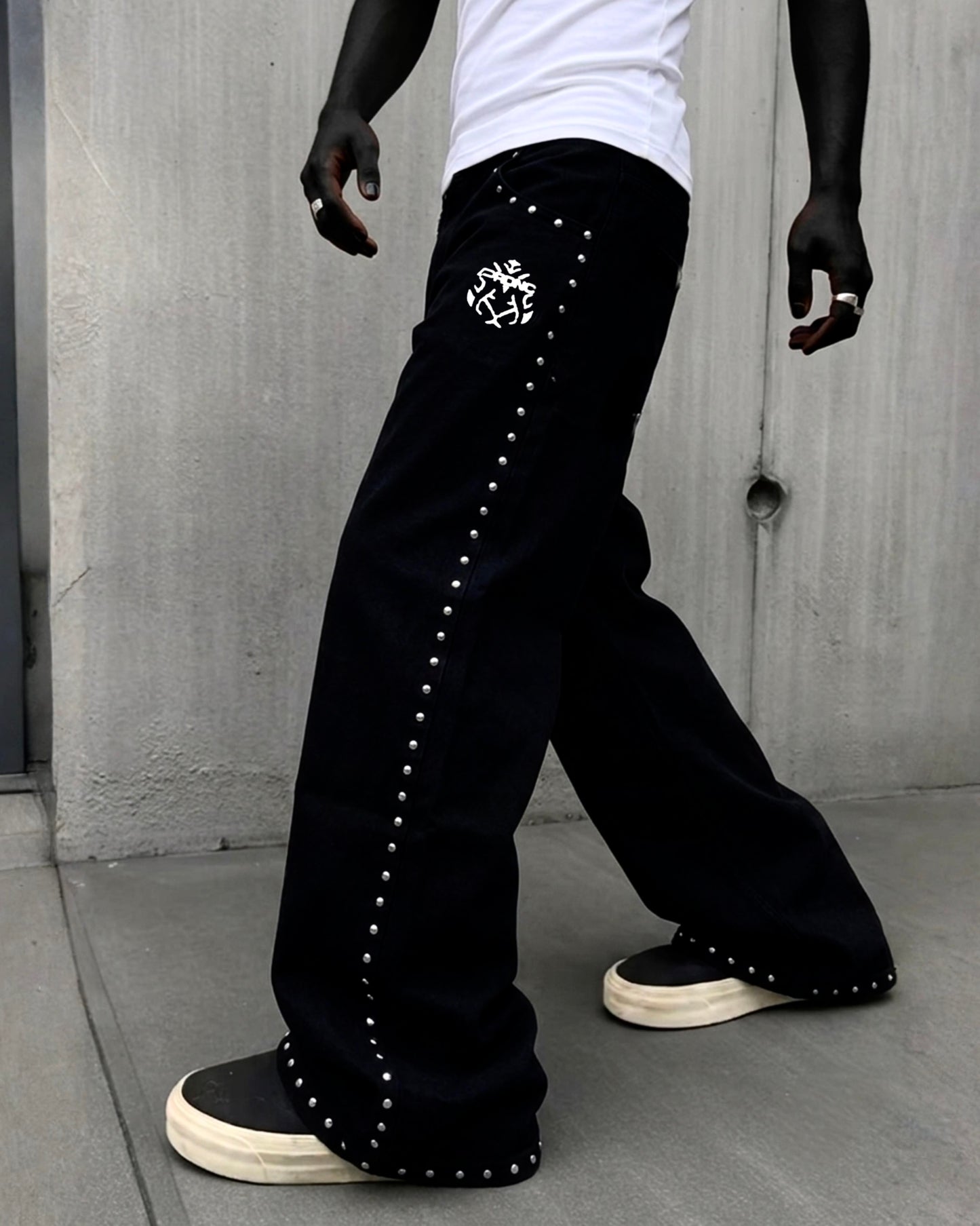PRDNC RHINESTONE RABBIT JEAN